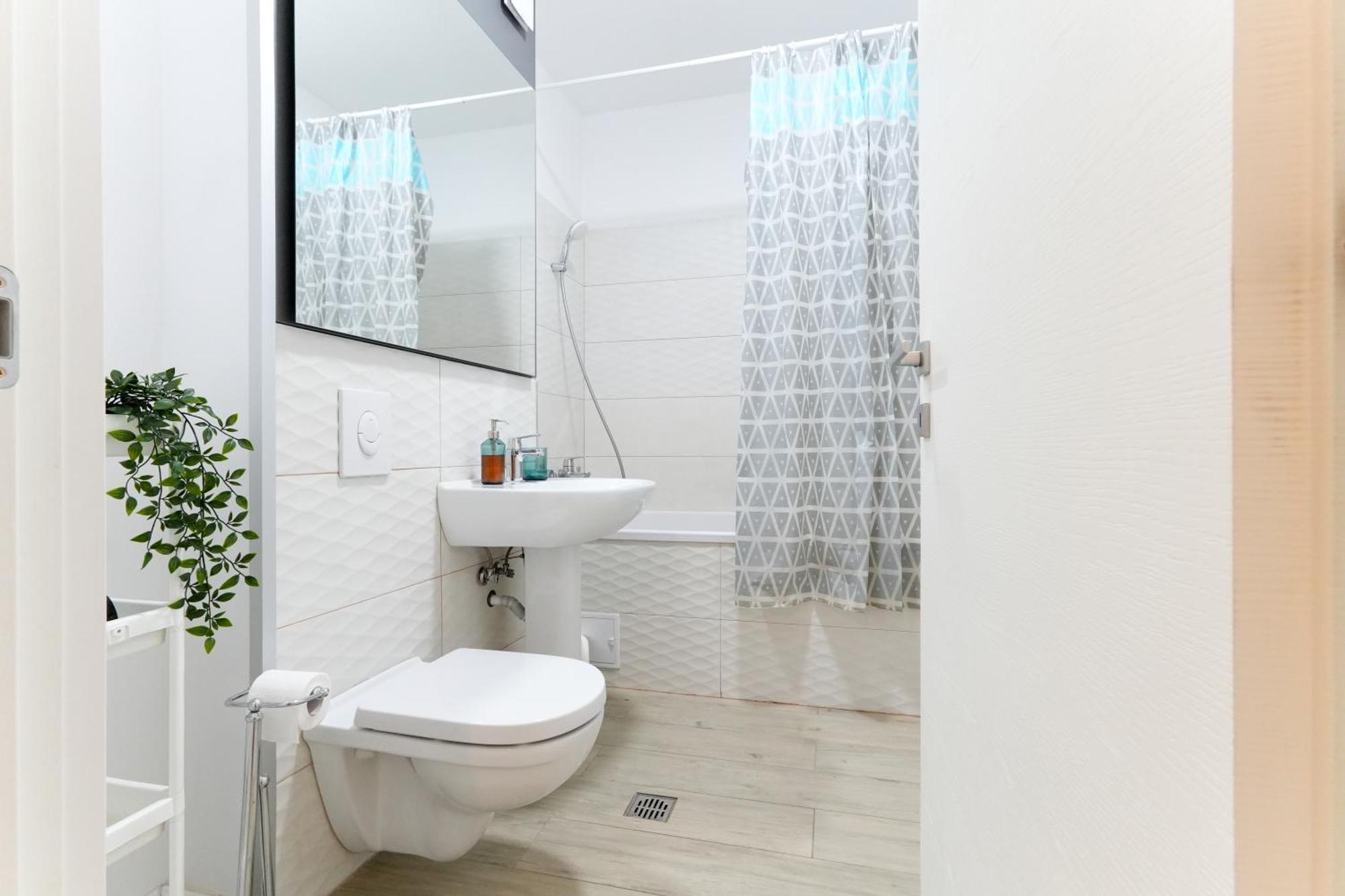 Maria - Modern Apartment With Parking And Workspace Bukarest Kültér fotó